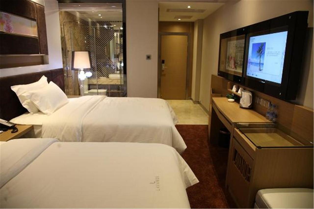 Lavande Hotel Tianhe Gangding Subway Station Branch Guangzhou Dış mekan fotoğraf