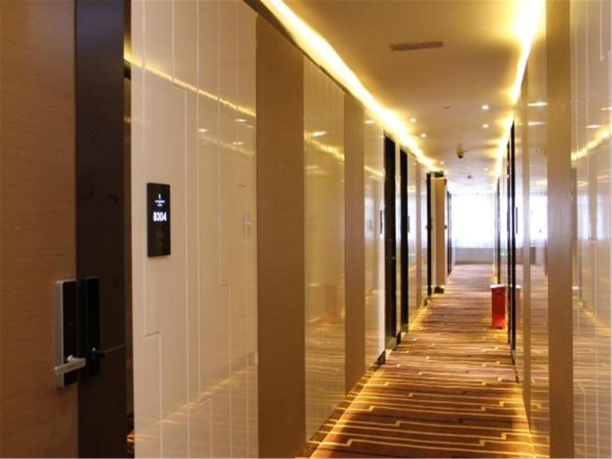Lavande Hotel Tianhe Gangding Subway Station Branch Guangzhou Dış mekan fotoğraf